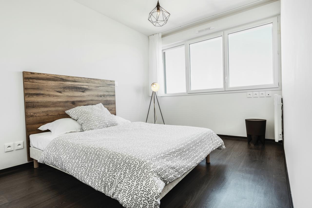 Residence Uxco Kampus 30 Ex Suiteasy นีมส์ ภายนอก รูปภาพ